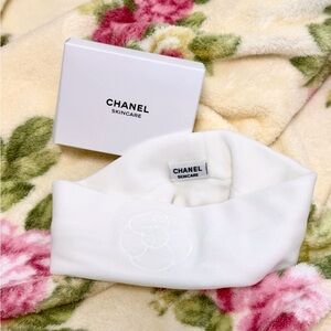 CHANEL White Camellia Skincare Hair Headband